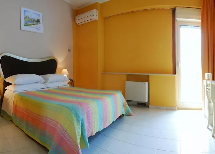 Michelangelo Hotel 3*